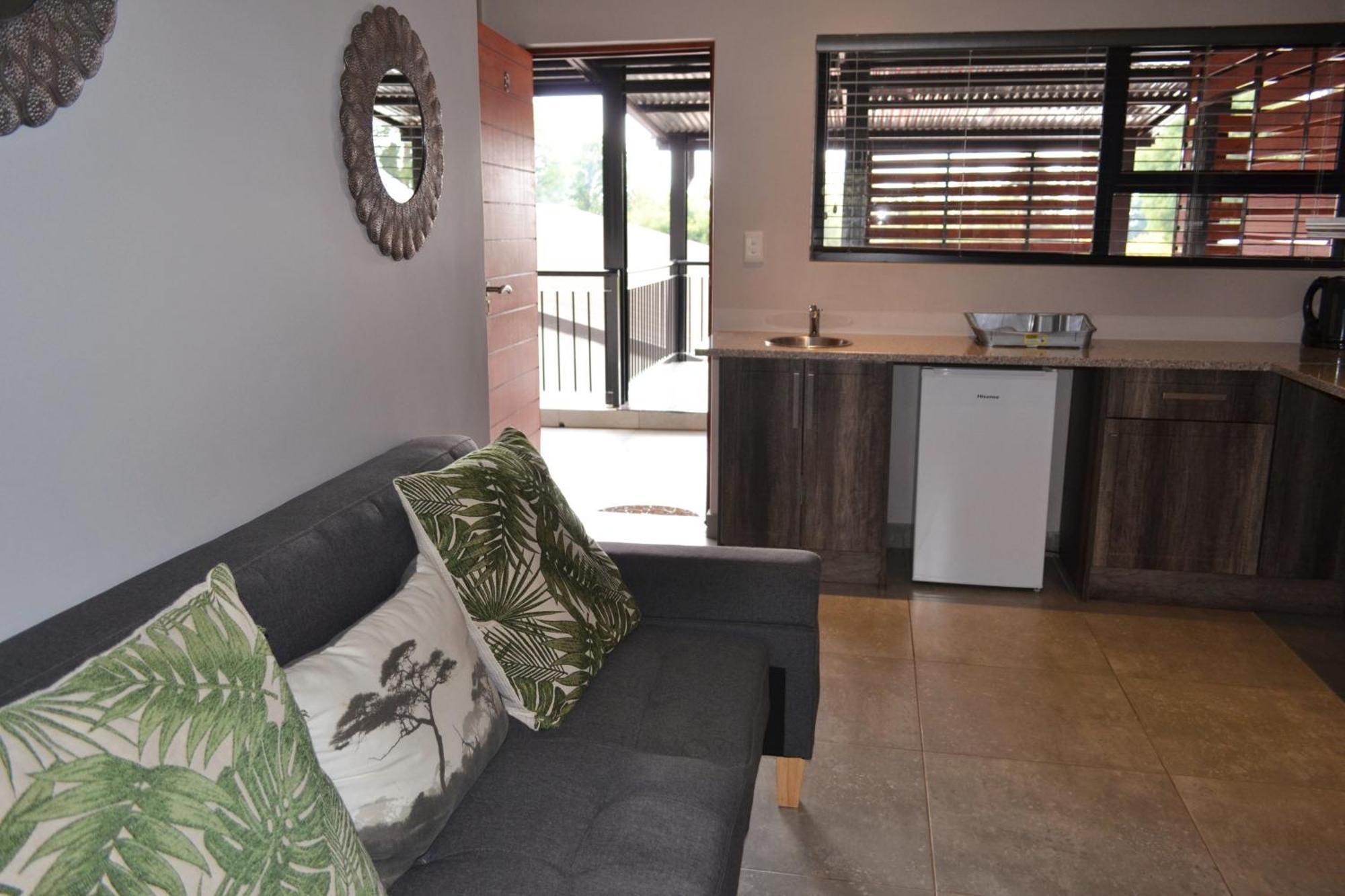 Sleep@84 Hotel Dullstroom Buitenkant foto